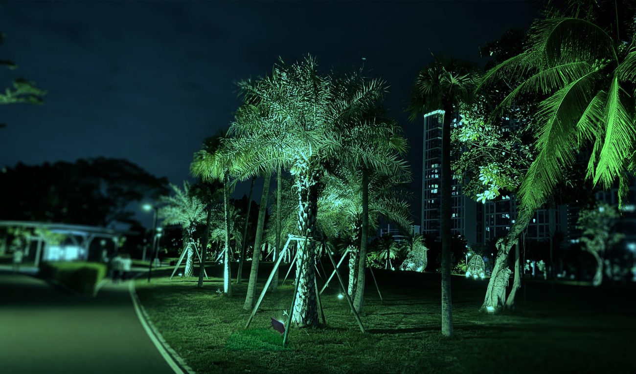 LED flood lights solar powered 