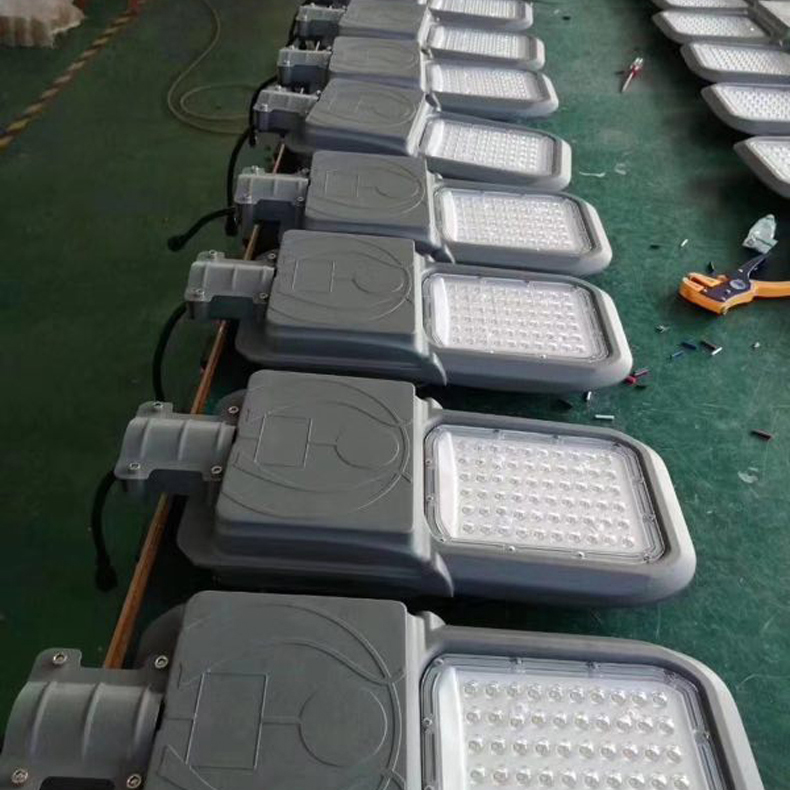 Lampadaire solaire anti-éblouissement produit