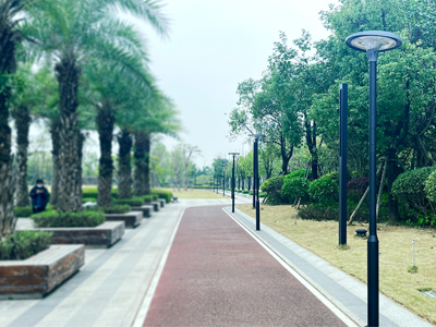 Lámparas solares para postes