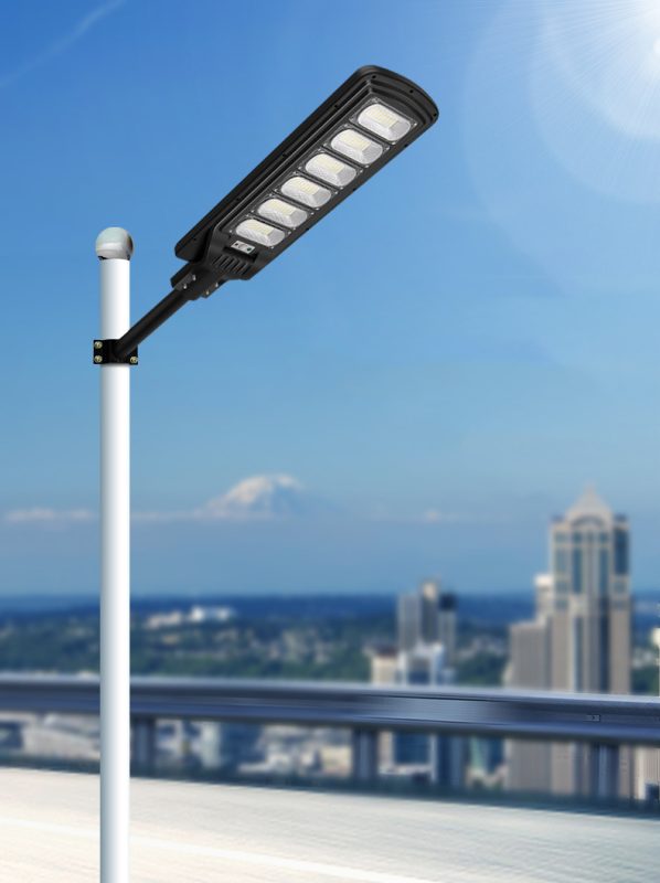 ソーラー街路灯