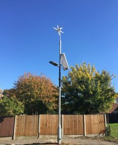 Solarstraßenleuchte mit Wind